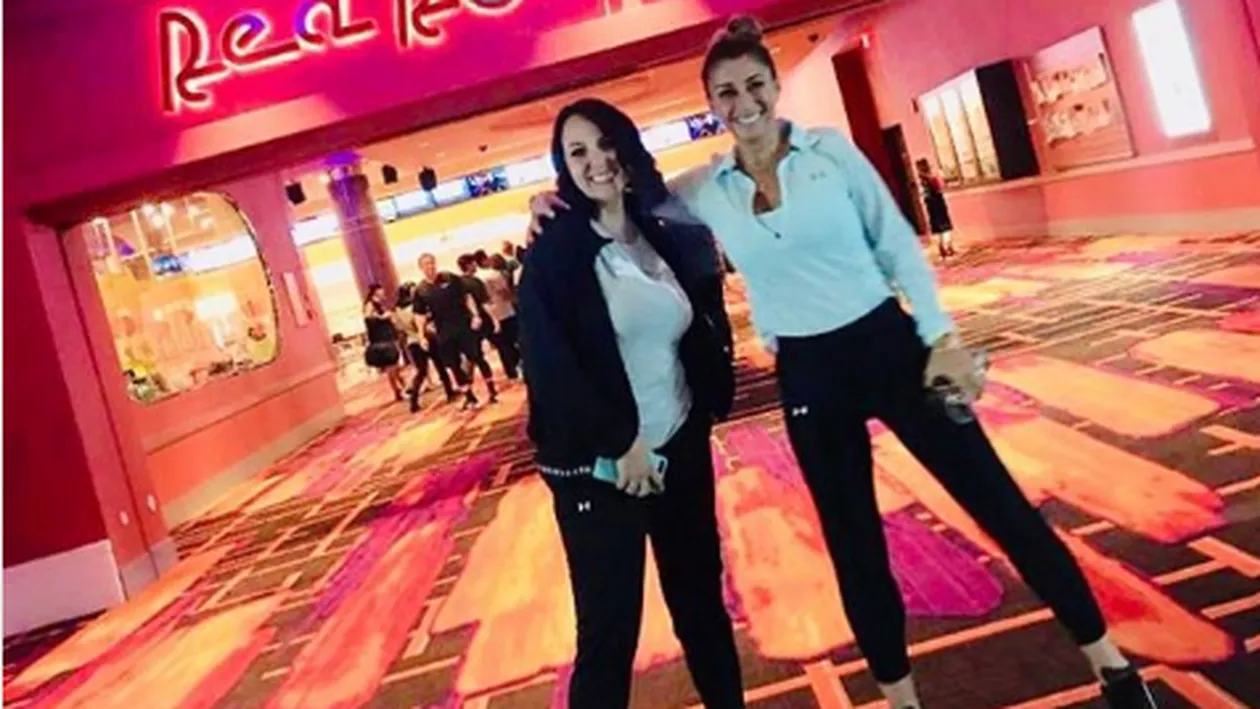 Anamaria Prodan și sora ei, momente unice în Statele Unite: Noi. Surori. Fericire...