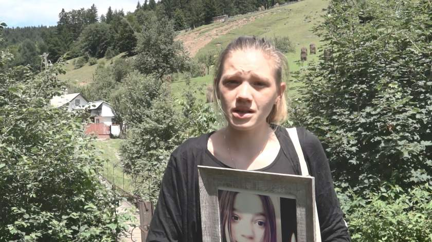 Ce au aflat medicii legiști după ce i-au făcut autopsia adolescentei din Suceava care s-a spânzurat! Ți se sfâșie inima