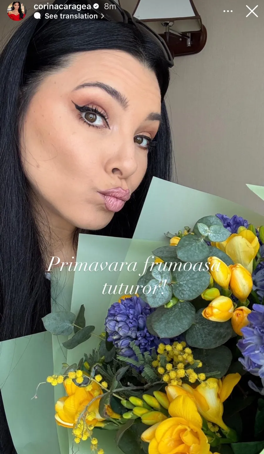 Corina Caragea a sărbătorit 1 martie cu flori