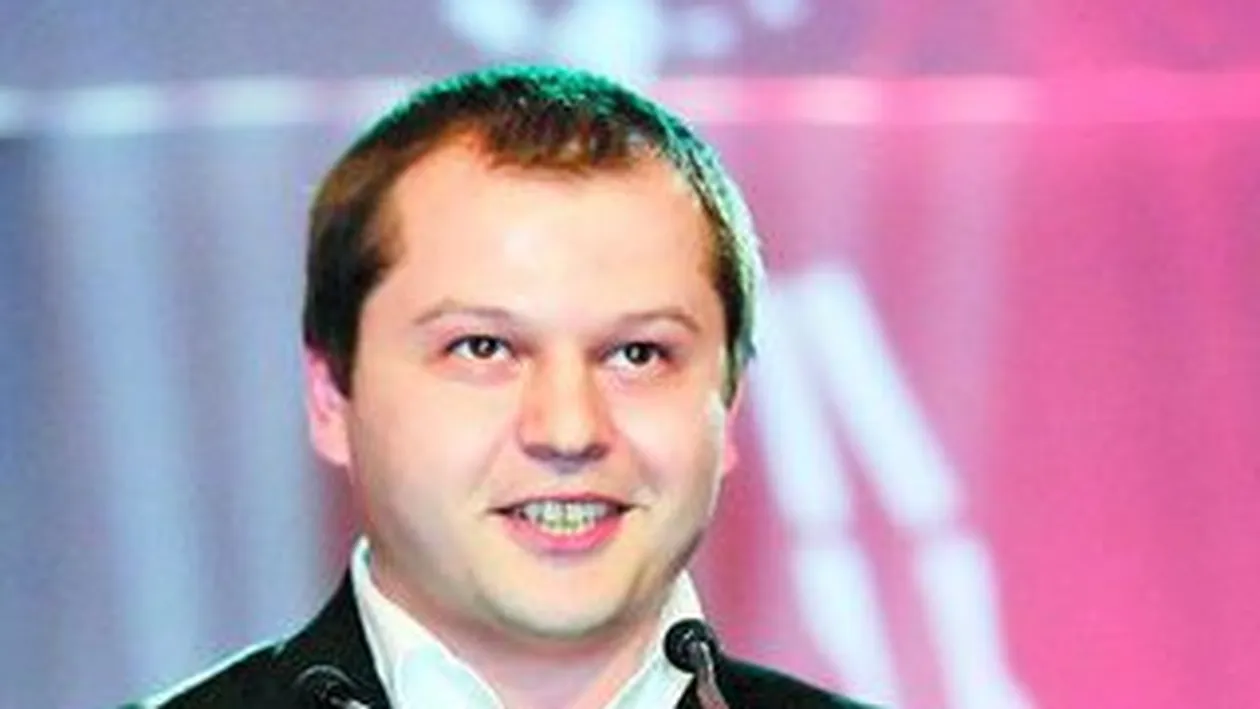 Adrian Porumboiu pregateste o mare investitie. Scoate milioanele ca sa-si vada fiul la Oscar