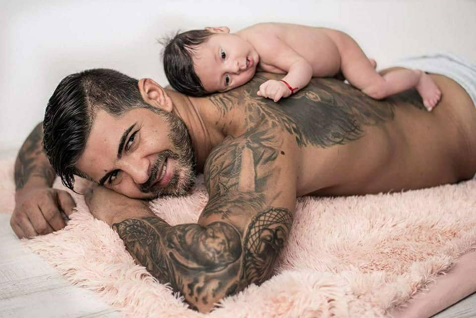 S-au căsătorit în secret în weekend, iar OANA LIS s-a numărat printre invitaţi! Apariţia care a atras toate privirile