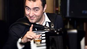 Un manelist cunoscut pleacă definitiv din ţară: „Pentru voi sunt un om mort”