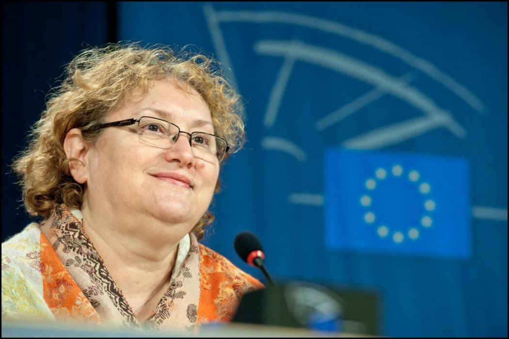 Renate Weber: ”Nu mi-a părut rău nici o clipă”