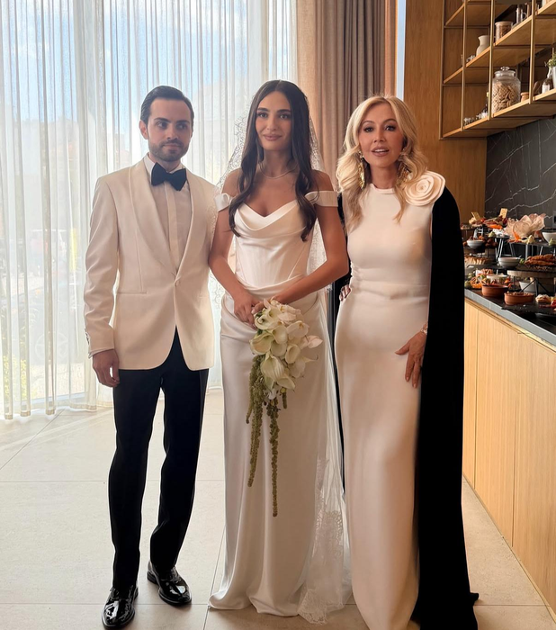 Ținuta neașteptată purtată de Anastasia Soare la nunta nepotului său: „Te-ai gândit să ieși tu în evidență, nu mireasa”