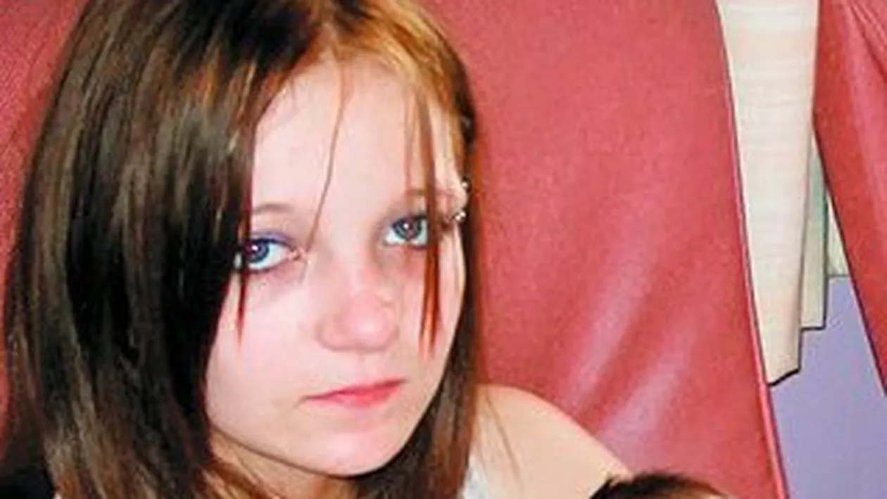 Se drogheaza de sapte ori pe zi