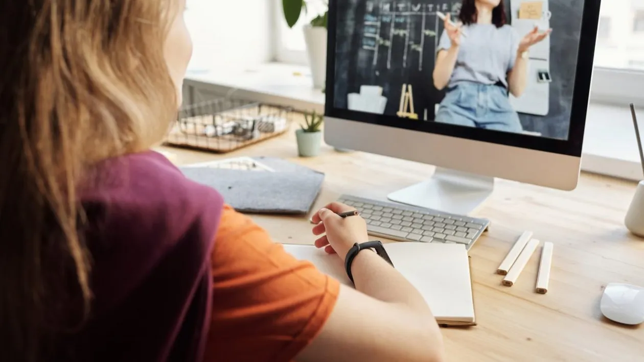 Contre între miniștri! Sorin Cîmpeanu: Vom propune deschiderea școlilor pentru toți elevii