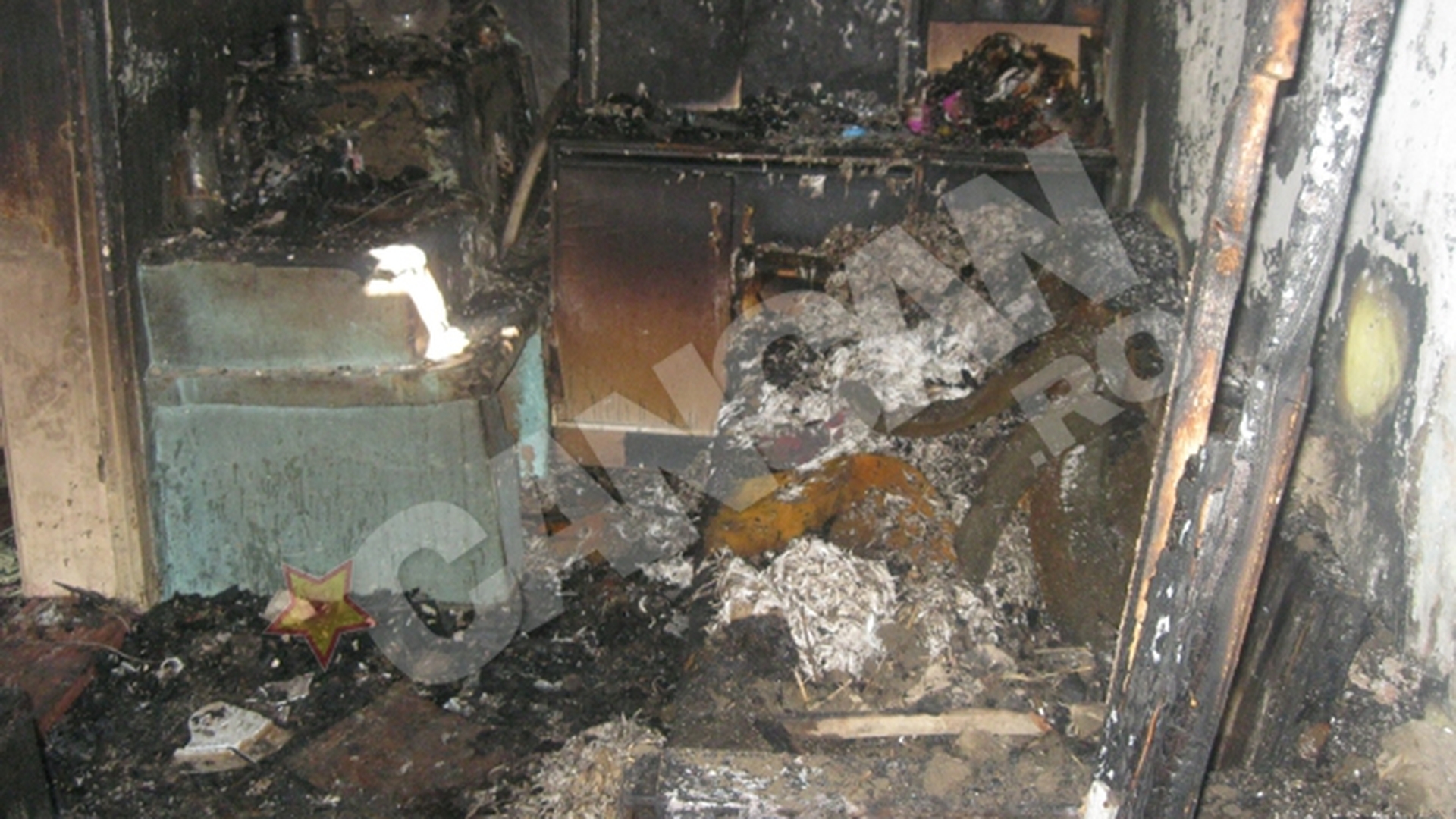 Trei copii au murit in urma unui incendiu care a izbucnit la o casa din Tecuci