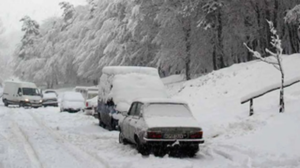 80 de persoane blocate in trafic pe DN 5 au fost duse la Biserica Crucea de Piatra din Calugareni, unde au primit hrana!