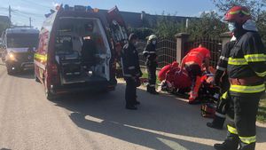 Moarte fulgerătoare pentru un copil de 6 ani din Dâmbovița după un accident! A fost solicitat un elicopter SMURD, dar medicii nu au reușit să-i salveze viața
