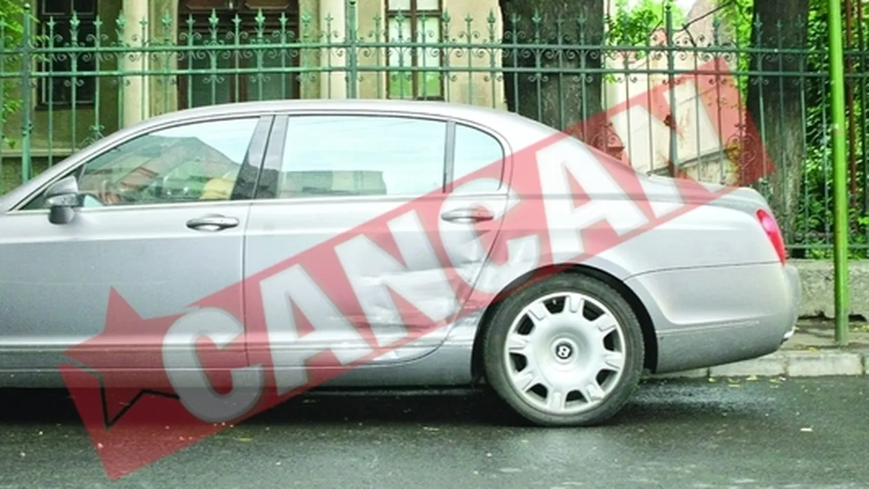 Dan Diaconescu si-a lovit Bentley-ul de opt miliarde