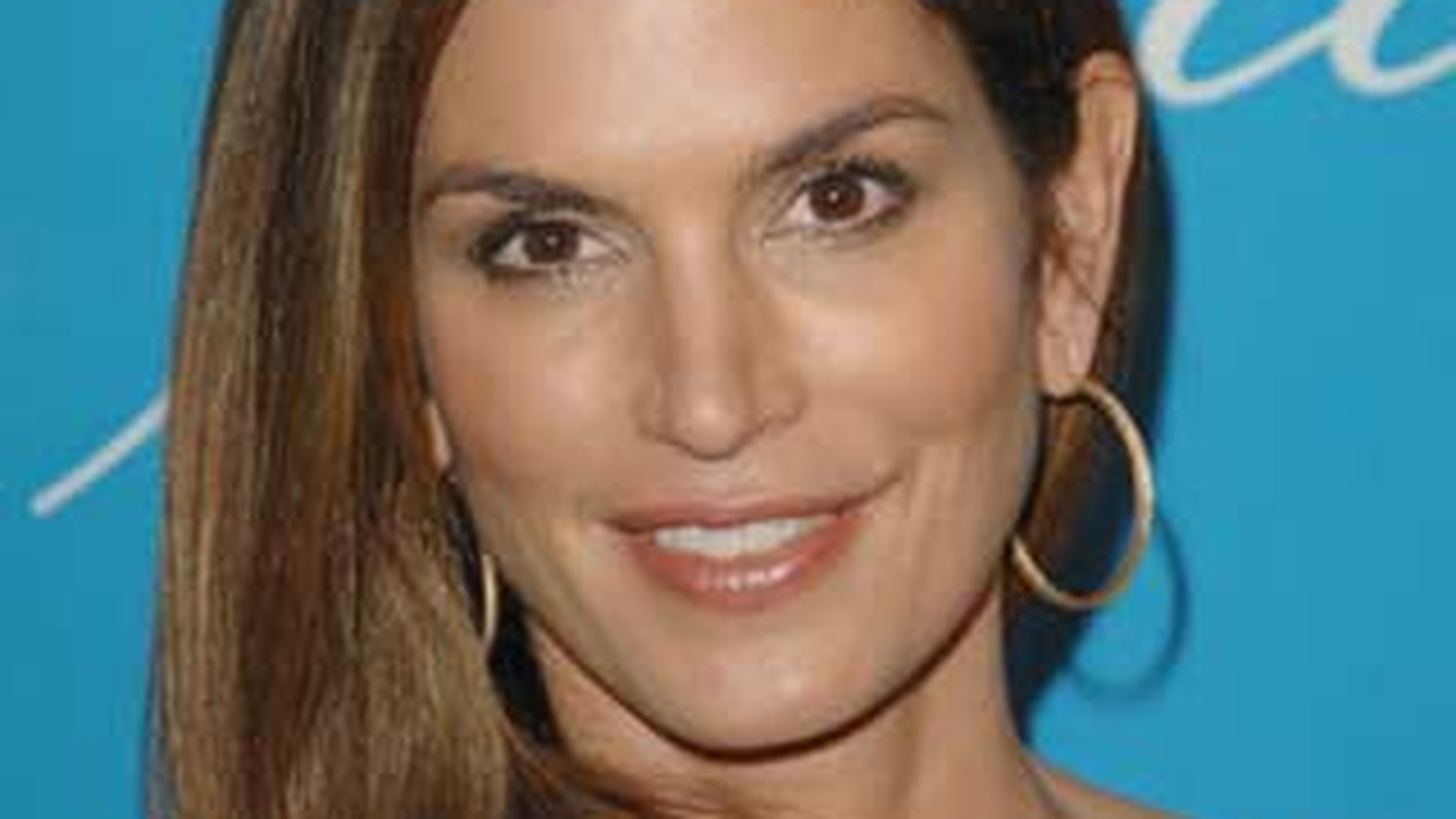 Anastasia Soare: "Cand am ajuns in America, nu stiam cine este Cindy Crawford, de aceea n-am recunoscut-o cand a intrat in cabinetul meu"