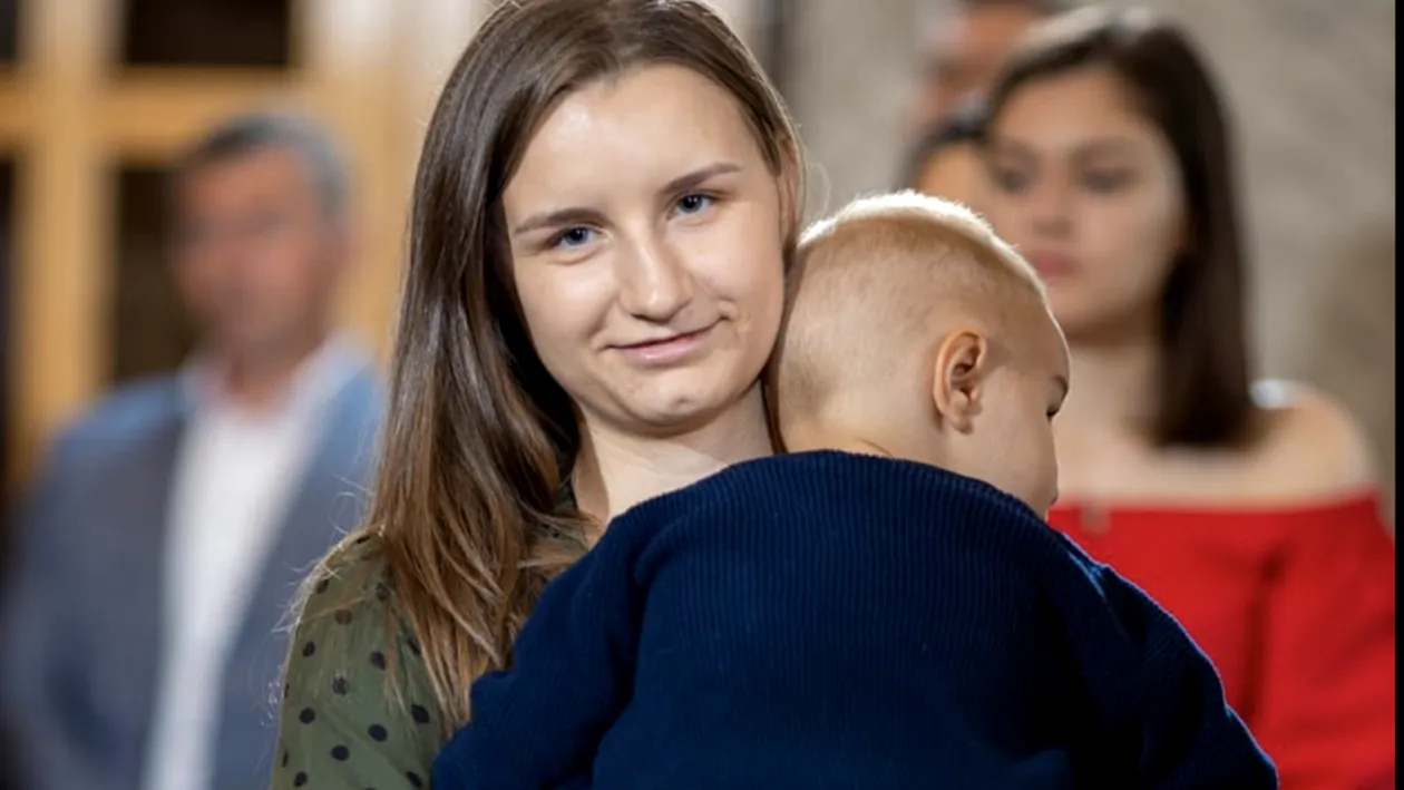 3 milioane de euro pentru copiii Alexandrei din Botoșani. Despăgubiri uriașe cerute pentru urmașii gravidei moarte în maternitate