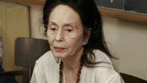 Testamentul celei mai bătrâne mame din România! Ce moștenire îi lasă Adriana Iliescu fiicei sale