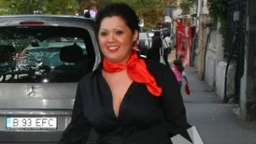 După ce a slăbit 22 de kilograme, Minodora vrea o nouă schimbare majoră în viaţa ei - vrea să prezinte un show TV!