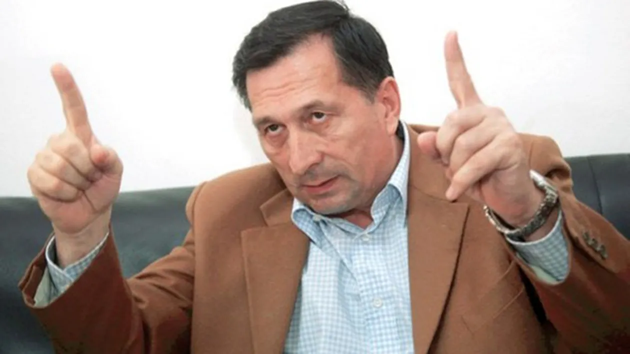 Singur si bolnav de Sarbatori! Ion Craciunescu, rapus de o boala crunta. Vezi ce a patit fostul mare arbitru