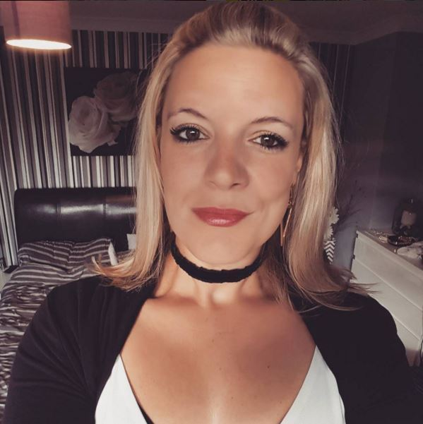Oamenii o porecleau ”viţea” deoarece cântărea 152 de kilograme, aşa că s-a pus pe slăbit! E uluitor cum arată acum femeia