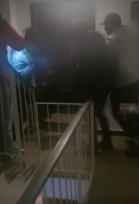 Clanul Toporaru din București a fost anihilat. Liderul și fiii săi au fost încătușați în urma unor percheziții care au fost filmate | FOTO