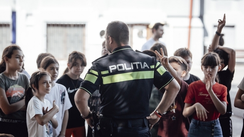 (P) România participă la concursul internațional de siguranță rutieră de la Paris prin proiectul Fundației TotalEnergies - “Ora de Educație Rutieră – Via Creative”