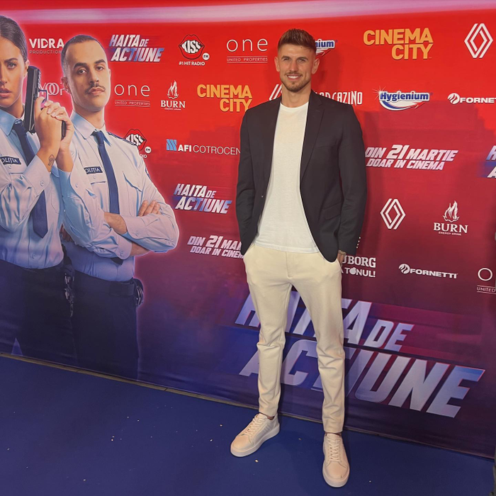 Alex Delea: "Revenind la articolul cu Sarah, chiar eram curios când voi fi întrebat prima dată, public, de chestia asta!" (Foto: Instagram)