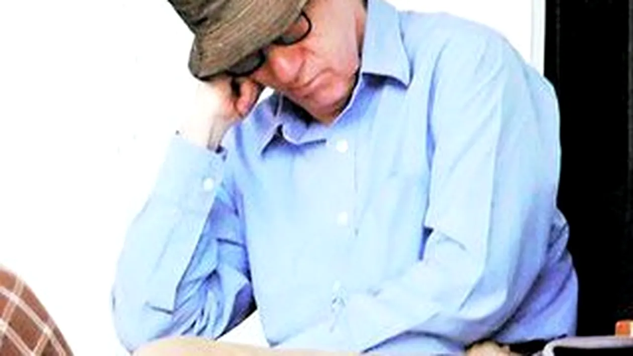 Regizorul Woody Allen, adormit de propriul film