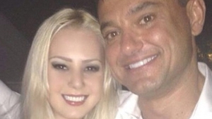 Fosta iubită a lui BOUREANU se mărită! Blonda face schimbări mari în viaţa ei