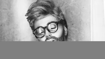 Ai să rămâi şocat şi n-ai să ghiceşti nici într-o mie de ani despre cine e vorba! O sexy vedetă din ţară s-a transformat în bărbat