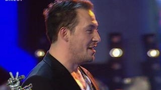 Smiley si-a gasit pereche! Uite ce bine a cantat cu Stefan Stan! Brenciu: "Tu si cu Smiley va trebui sa faceti de fiecare spectacol impreuna!"