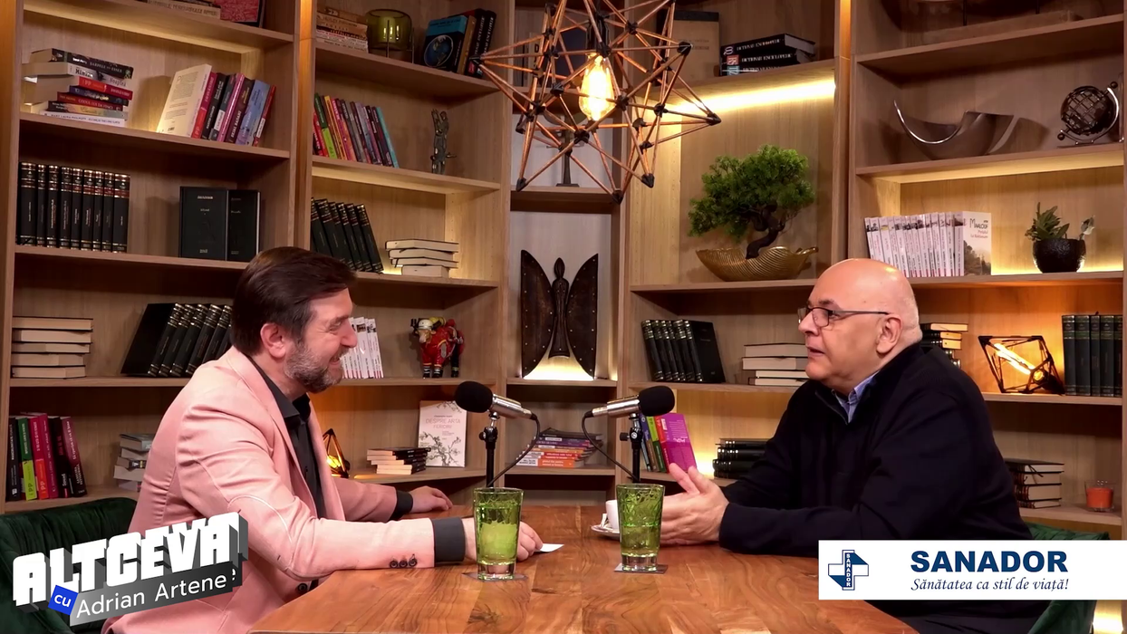 Raed Arafat este invitatul săptămânii în podcastul "ALTCEVA cu Adrian Artene", difuzat pe canalul de YouTube cu același nume (Foto: captură video)