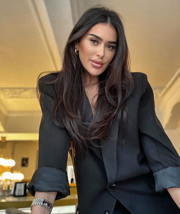 Larisa, noua manageră de la Taverna Racilor/ Sursa foto: Instagram