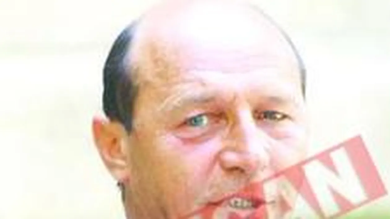 Basescu, furios ca nu e lasat sa vorbeasca