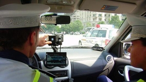 Record de viteză pe şoselele din România! Află cu cât gonea un şofer pe autostrada A3