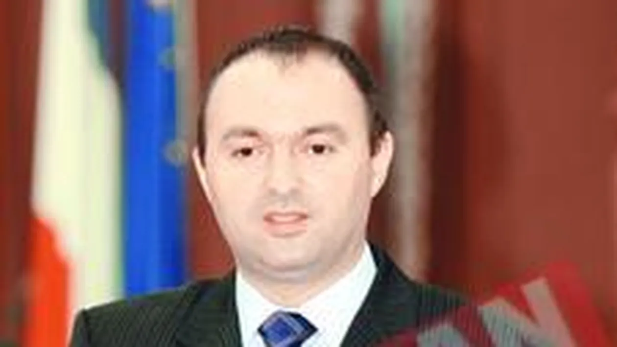 Eleva depunctata la Bac s-a plans ministrului prin e-mail