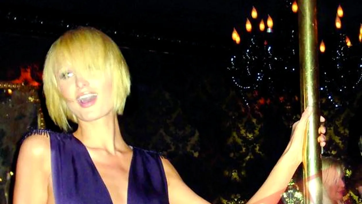 Paris Hilton a dansat la bara de ziua ei