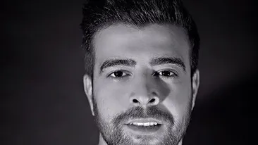 E ”chimie” acolo, nu glumă! Speak, în ipostaze tandre împreună cu o cântăreaţă celebră