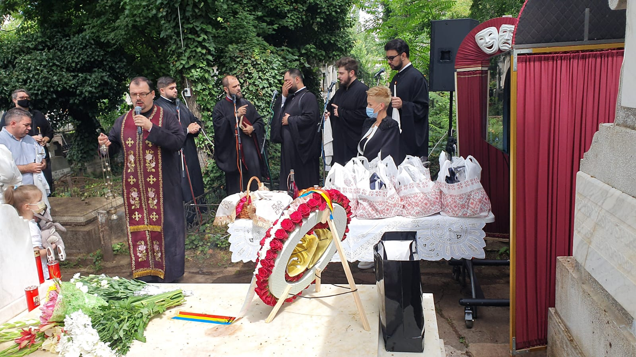 40 de zile fără Ion Dichiseanu! Imagini în premieră de la parastasul marelui actor