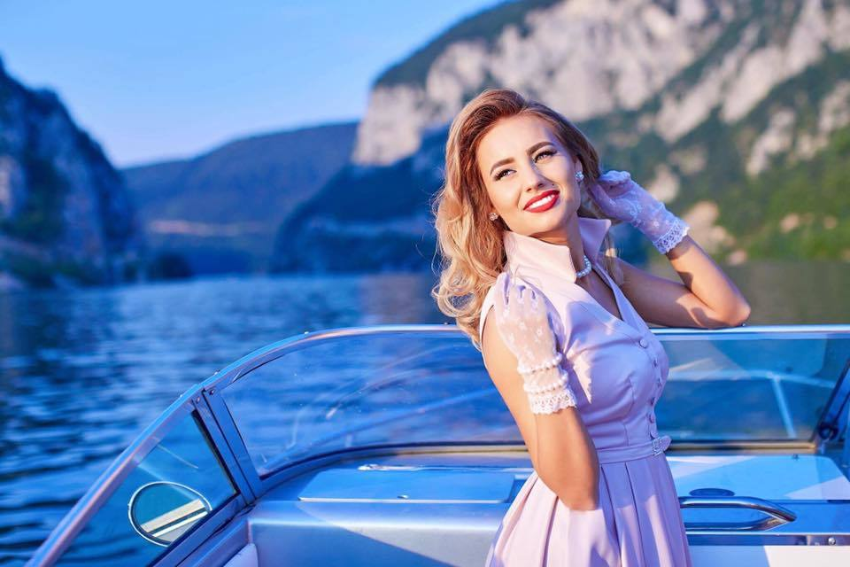 Emilia Dorobanţu, soţia presupusului amant al MARIEI CONSTANTIN, rupe tăcerea:”Maria nu a vrut să vorbească cu mine”