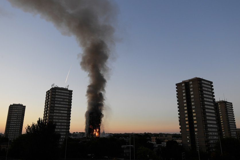 Bilanţ provizoriu: 6 morţi şi 74 de răniţi în urma incendiului din Londra