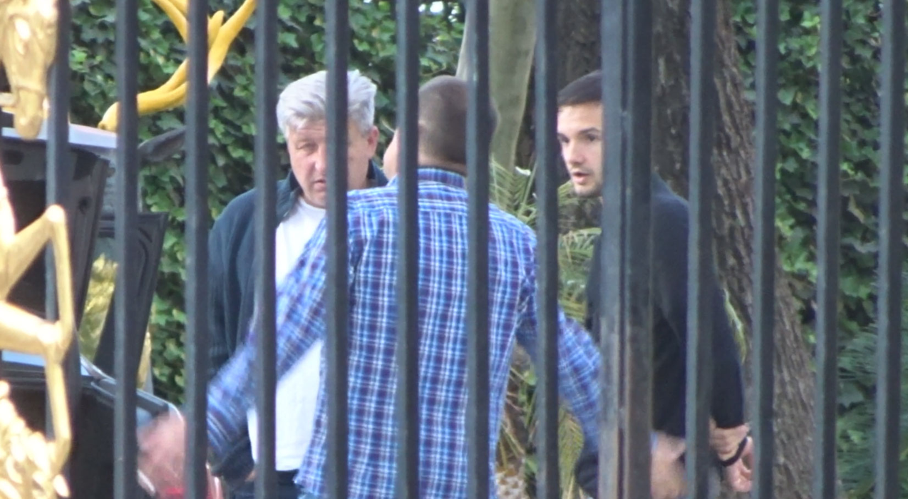 Transferul lui Kamer Qaka la FCSB s-a făcut cu scandal. Tatăl și impresarii mijlocașului s-au contrat pe durata negocierilor