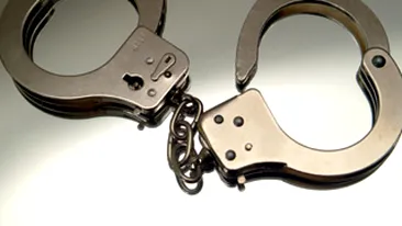 Cinci vamesi, pusi sub acuzare alaturi de adjunctul vamii din Sibiu