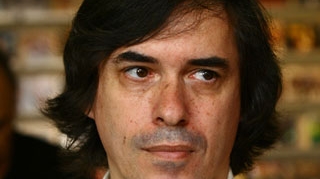 Mircea Cartarescu detine un record! Cartile lui au fost traduse in 18 limbi!
