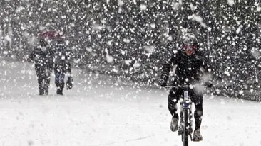 Vin gerul si nisorile! Vezi cum va fi vremea pana vineri si cand vom vedea prima zapada in Capitala