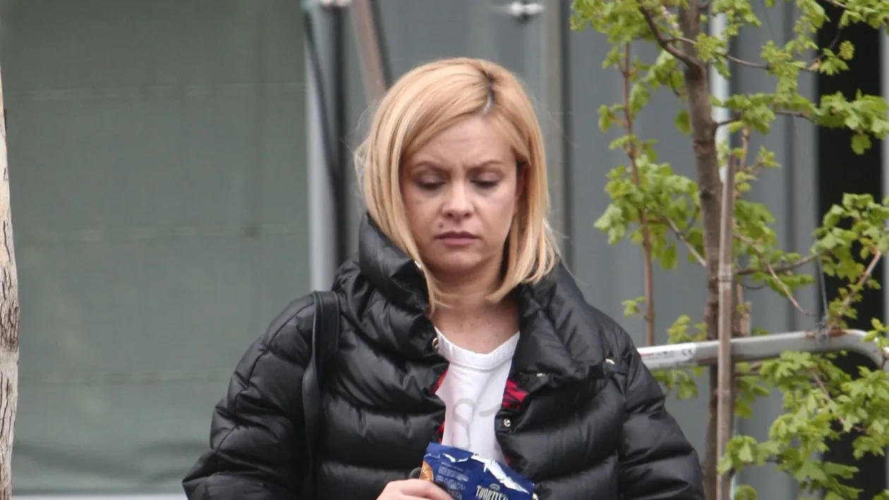 Vedeta Antenei 1 numără orele până când va deveni mamă! Cele mai noi imagini cu burtica Simonei Gherghe