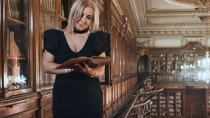 Încasările artiștilor au scăzut considerabil. Cântăreața care a renunțat la lux și a devenit mai chibzuită. „Toc banii cu o mare viteză”