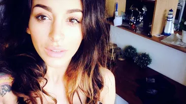 Cum raspunde Ruby la intrebarea: Dar tu cu te speli pe cap! Indiciu: asa ceva se foloseste de veterinari doar pentru caini!