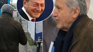 VIDEO. Momentul in care Ilie Nastase ii arunca lui Traian Basescu o cafea fierbinte in fata