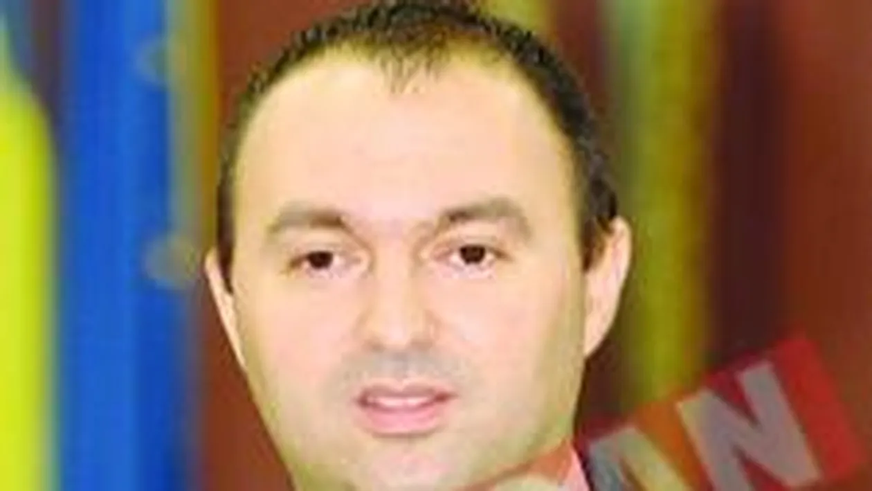 Ministrul Adomnitei e pe din afara cu Invatatura