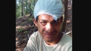 Alertă maximă în București! Dacă vă întâlniți cu acest bărbat, sunați urgent la 112