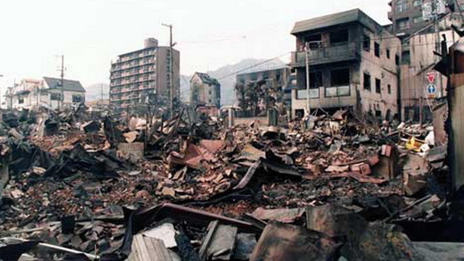 China, lovită din nou de seisme puternice! Două cutremure produse astăzi au făcut sute de victime. 19 oameni au murit