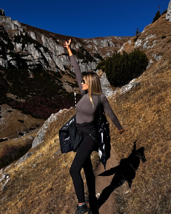 Astrolog Adina Moraru. Sursa foto instagram