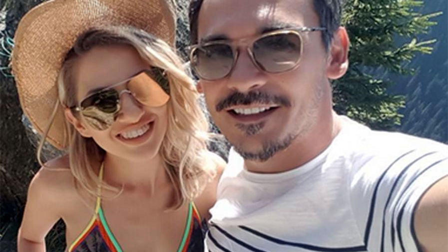 Prima reacţie a Lidiei Buble după ce s-a zvonit că s-a despărţit de Răzvan Simion. “Vă aşteaptă...”